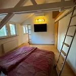 Klimaanlage, 5 Sterne Bahnhoftraum, Neu Zubuchbares Event, 333 Qm, 1200qm Garten, Virtueller Rundgang, Dachterrasse, Whirlpoolbadewanne