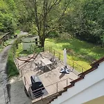 Klimaanlage, 5 Sterne Bahnhoftraum, Neu Zubuchbares Event, 333 Qm, 1200qm Garten, Virtueller Rundgang, Dachterrasse, Whirlpoolbadewanne Braunfels