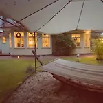 Klimaanlage, 5 Sterne Bahnhoftraum, Neu Zubuchbares Event, 333 Qm, 1200qm Garten, Virtueller Rundgang, Dachterrasse, Whirlpoolbadewanne Villa Braunfels