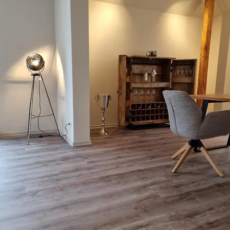 Villa Klimaanlage, 5 Sterne Bahnhoftraum, Neu Zubuchbares Event, 333 Qm, 1200qm Garten, Virtueller Rundgang, Dachterrasse, Whirlpoolbadewanne