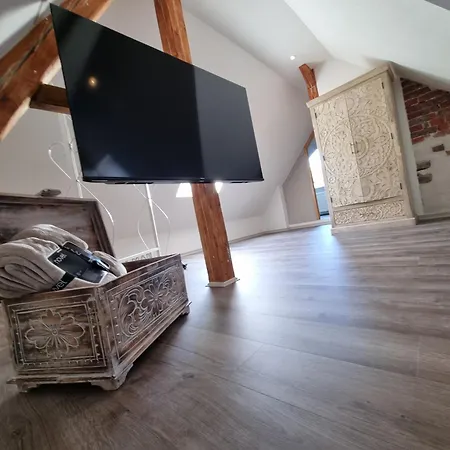 Villa 5 Sterne Bahnhoftraum Neu Zubuchbare Option Super Event, 333 Qm, 1200qm Garten, Virtueller Rundgang, Dachterrasse, Whirlpoolbadewanne