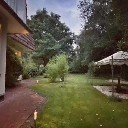 5 Sterne Bahnhoftraum Neu Zubuchbare Option Super Event, 333 Qm, 1200qm Garten, Virtueller Rundgang, Dachterrasse, Whirlpoolbadewanne Villa