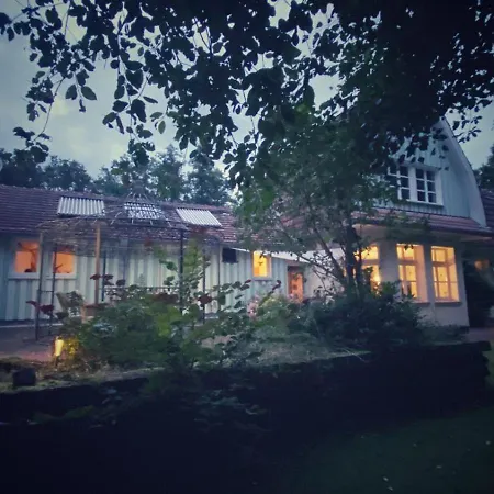 Villa Klimaanlage, 5 Sterne Bahnhoftraum, Neu Zubuchbares Event, 333 Qm, 1200qm Garten, Virtueller Rundgang, Dachterrasse, Whirlpoolbadewanne *