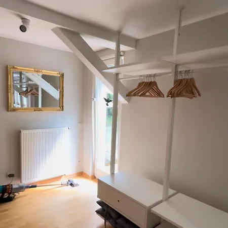 5 Sterne Bahnhoftraum Neu Zubuchbare Option Super Event, 333 Qm, 1200qm Garten, Virtueller Rundgang, Dachterrasse, Whirlpoolbadewanne * Braunfels