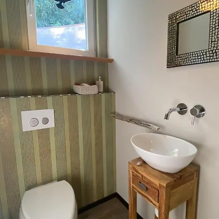 Klimaanlage, 5 Sterne Bahnhoftraum, Neu Zubuchbares Event, 333 Qm, 1200qm Garten, Virtueller Rundgang, Dachterrasse, Whirlpoolbadewanne Villa Braunfels