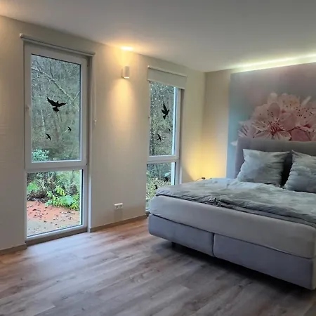 5 Sterne Bahnhoftraum Neu Zubuchbare Option Super Event, 333 Qm, 1200qm Garten, Virtueller Rundgang, Dachterrasse, Whirlpoolbadewanne Braunfels
