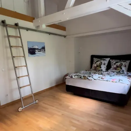 Villa Klimaanlage, 5 Sterne Bahnhoftraum, Neu Zubuchbares Event, 333 Qm, 1200qm Garten, Virtueller Rundgang, Dachterrasse, Whirlpoolbadewanne