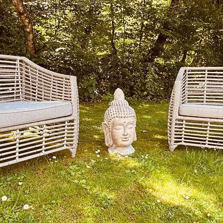 Klimaanlage, 5 Sterne Bahnhoftraum, 333 Qm, 1200qm Garten, Virtueller Rundgang, Dachterrasse, Whirlpoolbadewanne