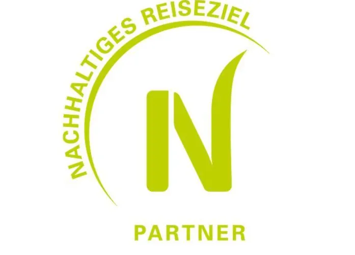 Klimaanlage, 5 Sterne Bahnhoftraum, Neu Zubuchbares Event, 333 Qm, 1200qm Garten, Virtueller Rundgang, Dachterrasse, Whirlpoolbadewanne Vila