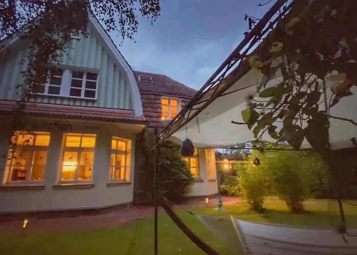 Vila Klimaanlage, 5 Sterne Bahnhoftraum, Neu Zubuchbares Event, 333 Qm, 1200qm Garten, Virtueller Rundgang, Dachterrasse, Whirlpoolbadewanne