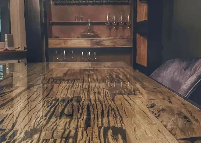 Vila Klimaanlage, 5 Sterne Bahnhoftraum, Neu Zubuchbares Event, 333 Qm, 1200qm Garten, Virtueller Rundgang, Dachterrasse, Whirlpoolbadewanne