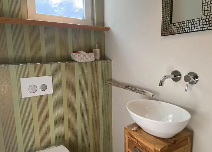 Klimaanlage, 5 Sterne Bahnhoftraum, Neu Zubuchbares Event, 333 Qm, 1200qm Garten, Virtueller Rundgang, Dachterrasse, Whirlpoolbadewanne Vila Braunfels