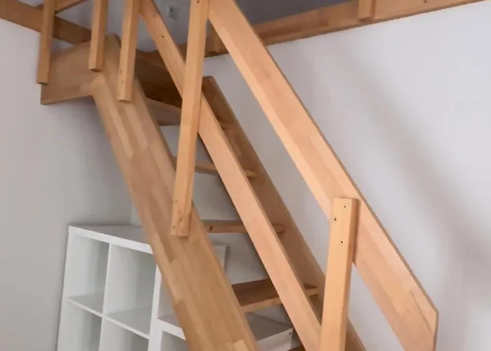 Klimaanlage, 5 Sterne Bahnhoftraum, Neu Zubuchbares Event, 333 Qm, 1200qm Garten, Virtueller Rundgang, Dachterrasse, Whirlpoolbadewanne * Braunfels