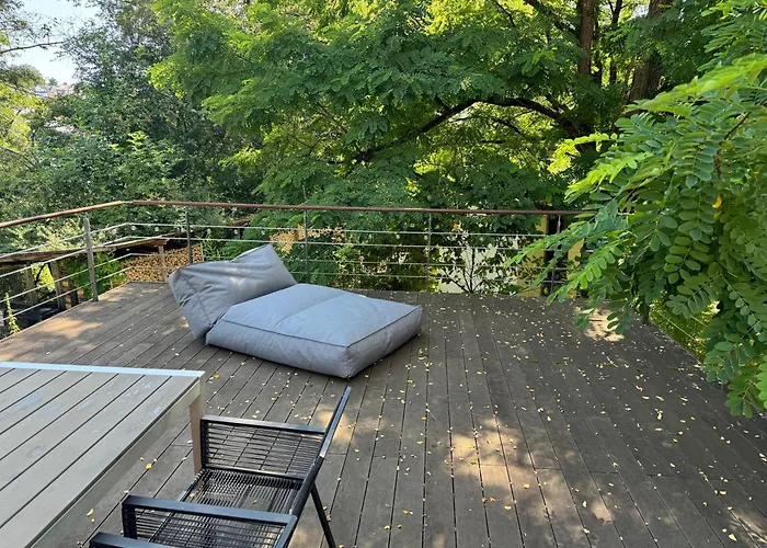 Klimaanlage, 5 Sterne Bahnhoftraum, Neu Zubuchbares Event, 333 Qm, 1200qm Garten, Virtueller Rundgang, Dachterrasse, Whirlpoolbadewanne *