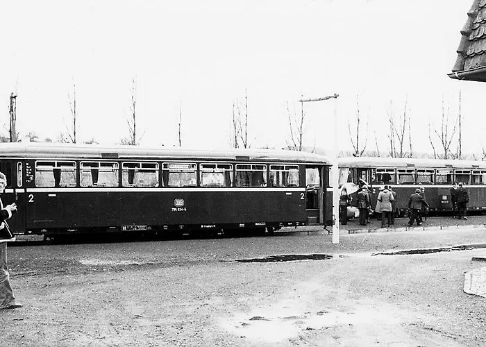 Klimaanlage, 5 Sterne Bahnhoftraum, Neu Zubuchbares Event, 333 Qm, 1200qm Garten, Virtueller Rundgang, Dachterrasse, Whirlpoolbadewanne Vila *