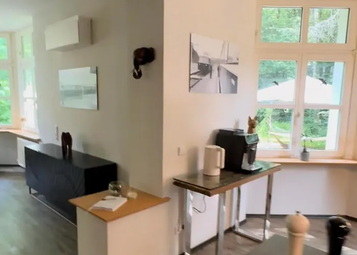 Vila Klimaanlage, 5 Sterne Bahnhoftraum, Neu Zubuchbares Event, 333 Qm, 1200qm Garten, Virtueller Rundgang, Dachterrasse, Whirlpoolbadewanne Braunfels