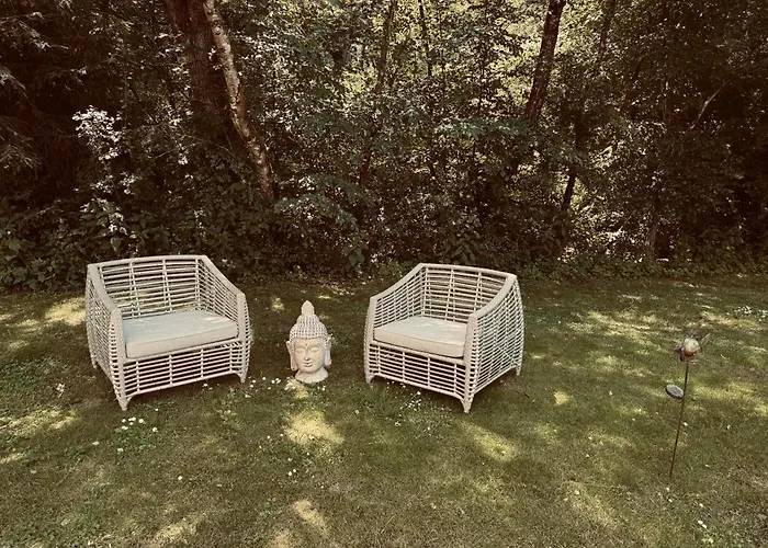 Klimaanlage, 5 Sterne Bahnhoftraum, Neu Zubuchbares Event, 333 Qm, 1200qm Garten, Virtueller Rundgang, Dachterrasse, Whirlpoolbadewanne Braunfels